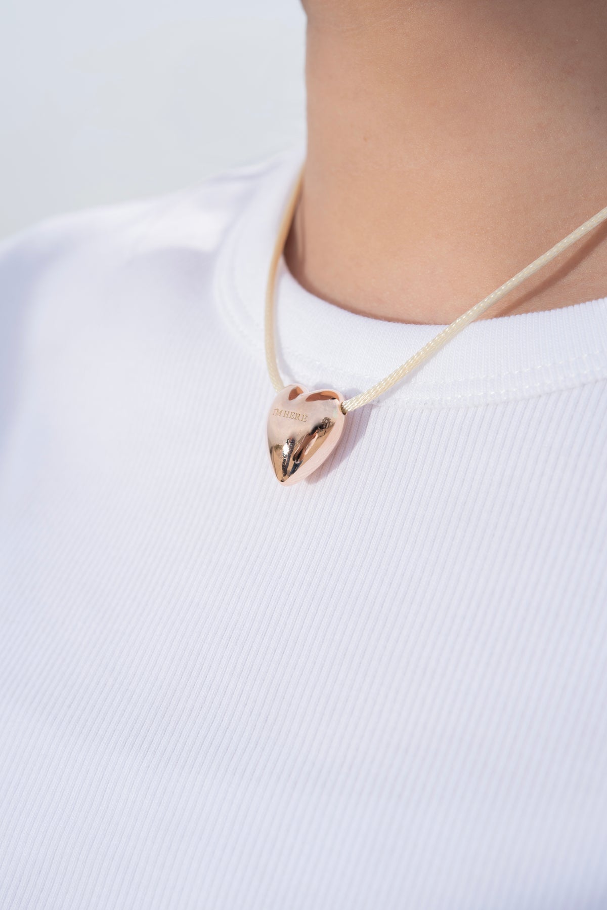 Here Heart Necklace-S – ROSS Online Store