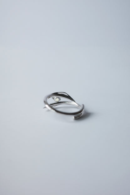 Polaris Line Ring  / Silver - Yellow Beryl