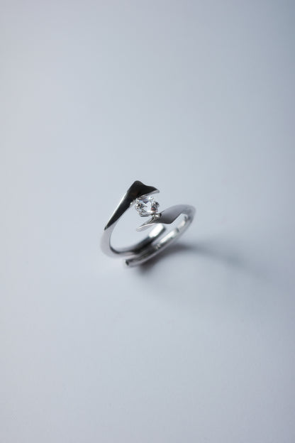 Polaris Line Ring  / Silver - Morganite