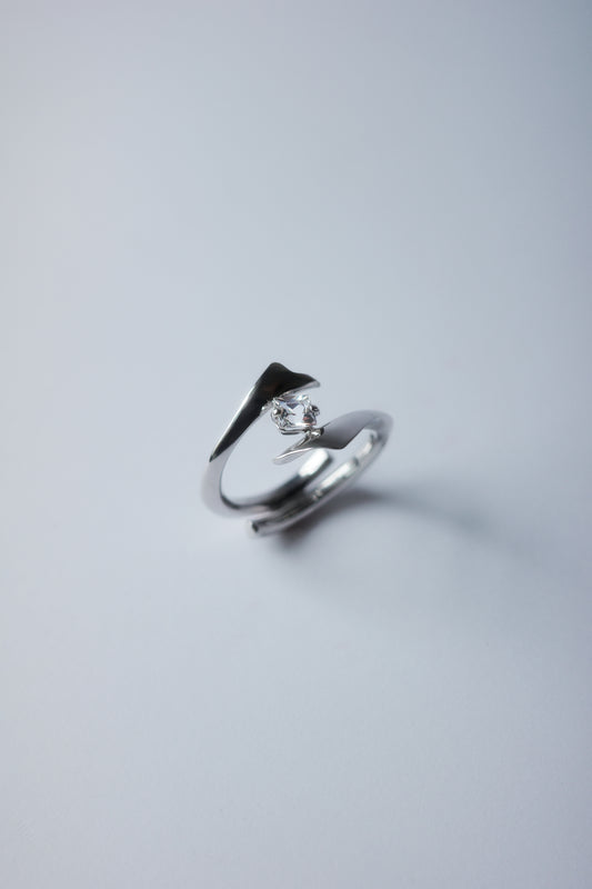 Polaris Line Ring  / Silver - Morganite