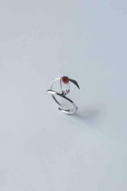 Polaris Line Ring  / Silver - Amphibole In  Quartz