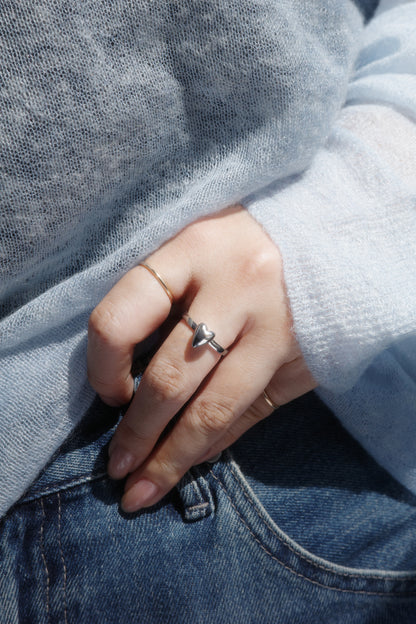 Here Heart Ring-M